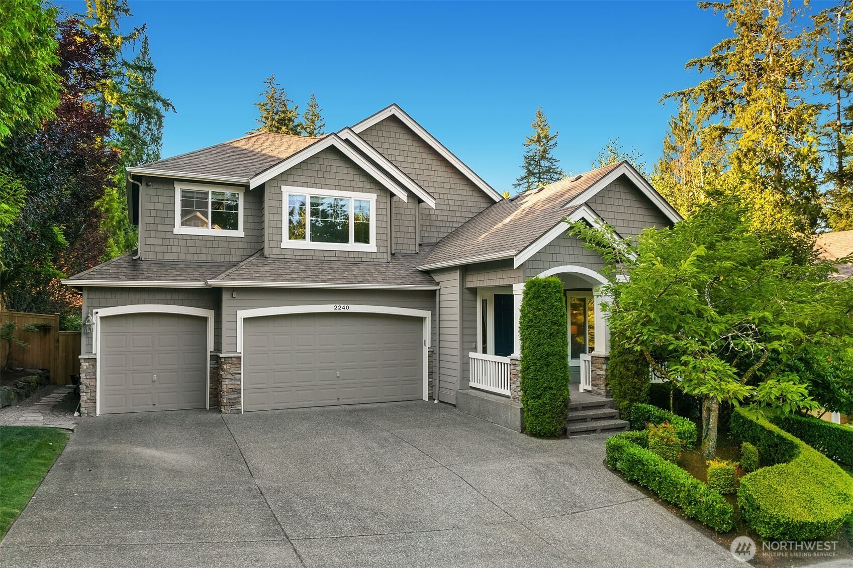 2240  167th Avenue SE  Bellevue WA 98008 photo