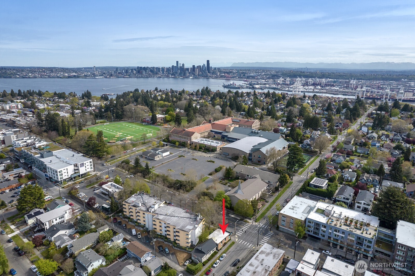 Property Photo:  3045  California Avenue SW  WA 98116 