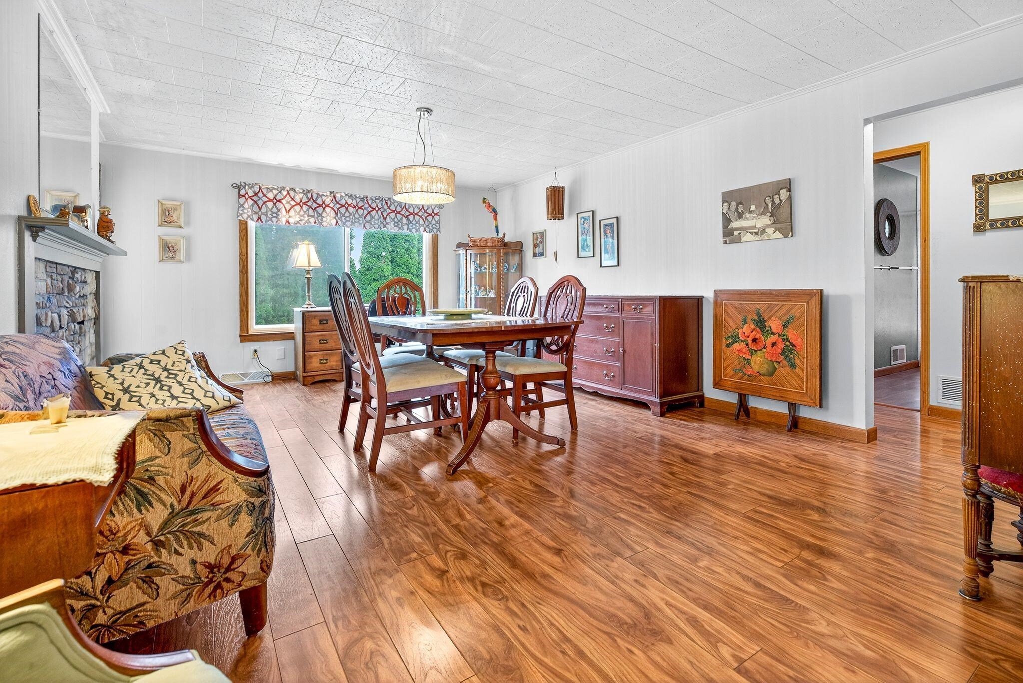 Property Photo: 1328 W 9th Avenue WI 54902-6208