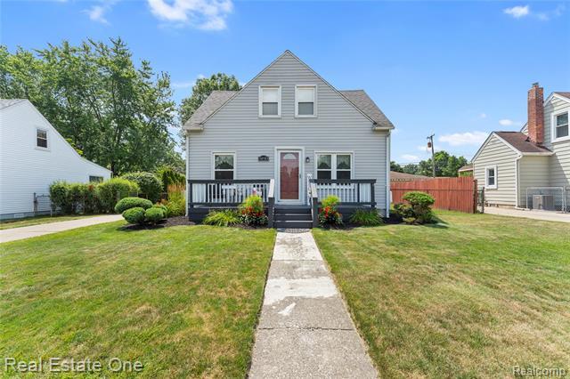 34983 Marquette Street E Marquette Street  Westland MI 48185 photo
