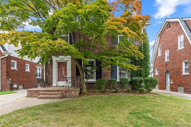 5429 Orchard Avenue  Dearborn MI 48126 photo