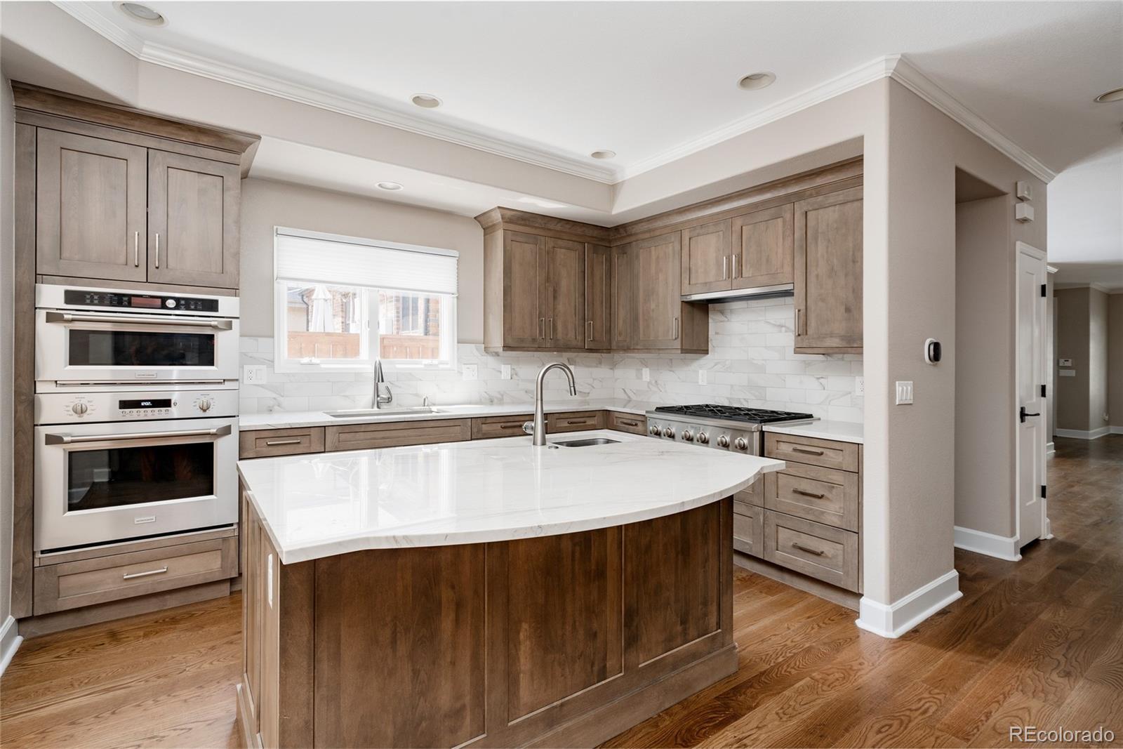 520 Jackson Street  Denver CO 80206 photo