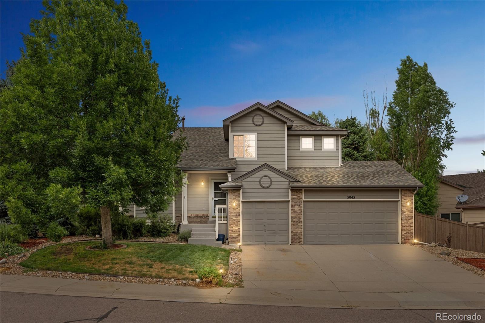 Property Photo:  5045 Stonecrop Circle  CO 80109 