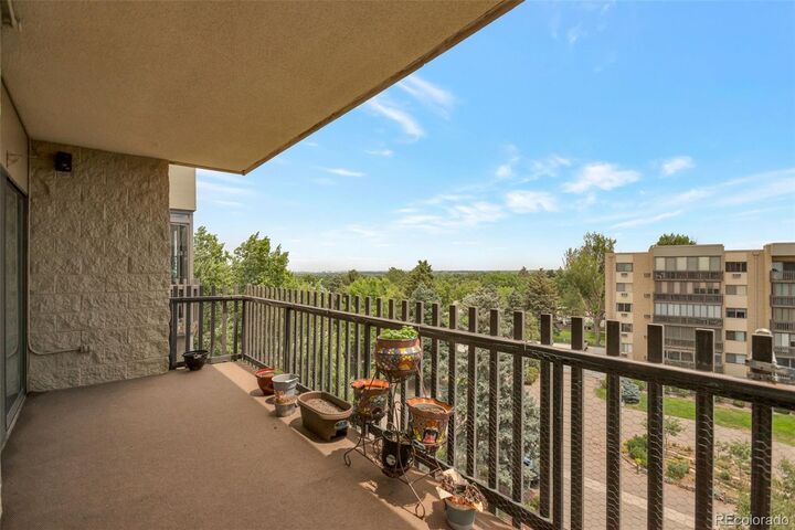 Property Photo: 14000 E Linvale Place 610 CO 80014