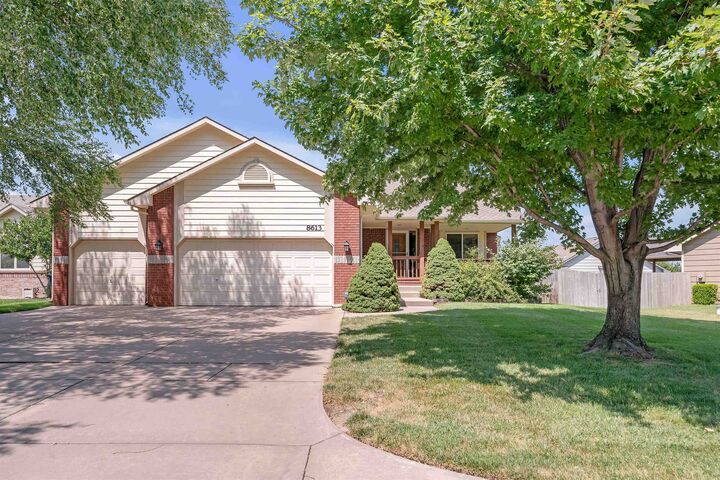8613 W Oak Ridge Cir  Wichita KS 67205 photo