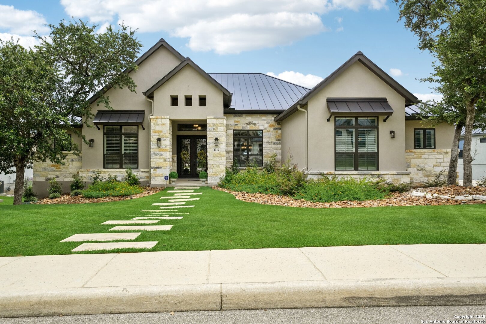 Property Photo: 4016 Abasolo TX 78261