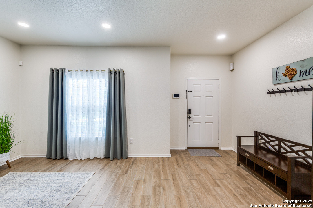 Property Photo:  1510 Eagle  TX 78260 