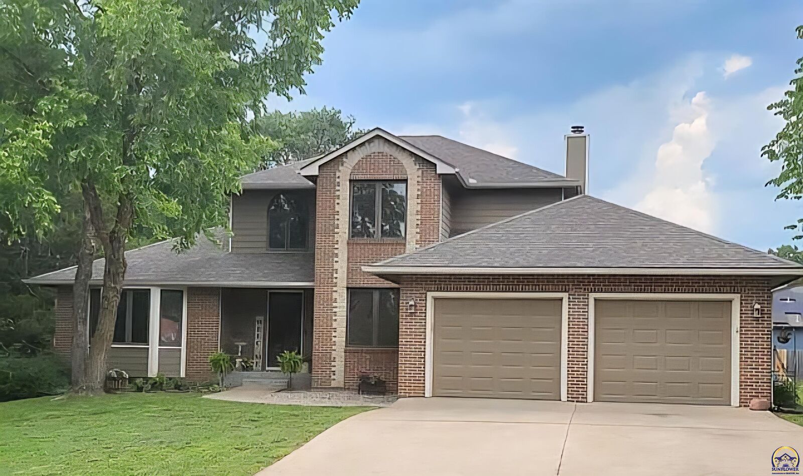 Property Photo:  2908 SE Aries Ave  KS 66605
