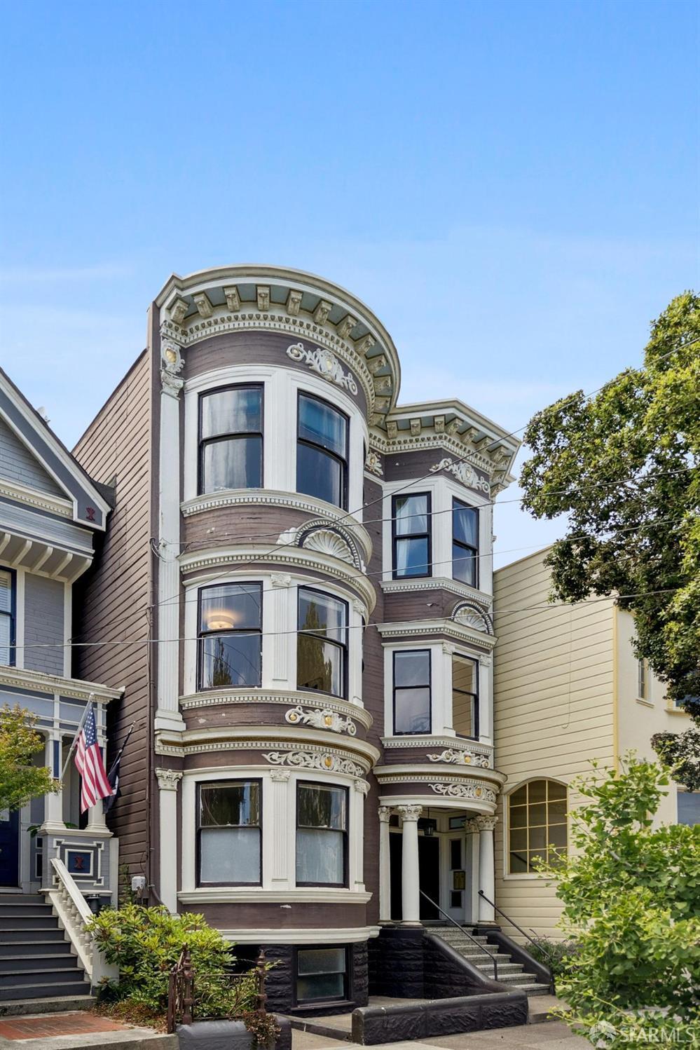 527 Baker Street  San Francisco CA 94117 photo