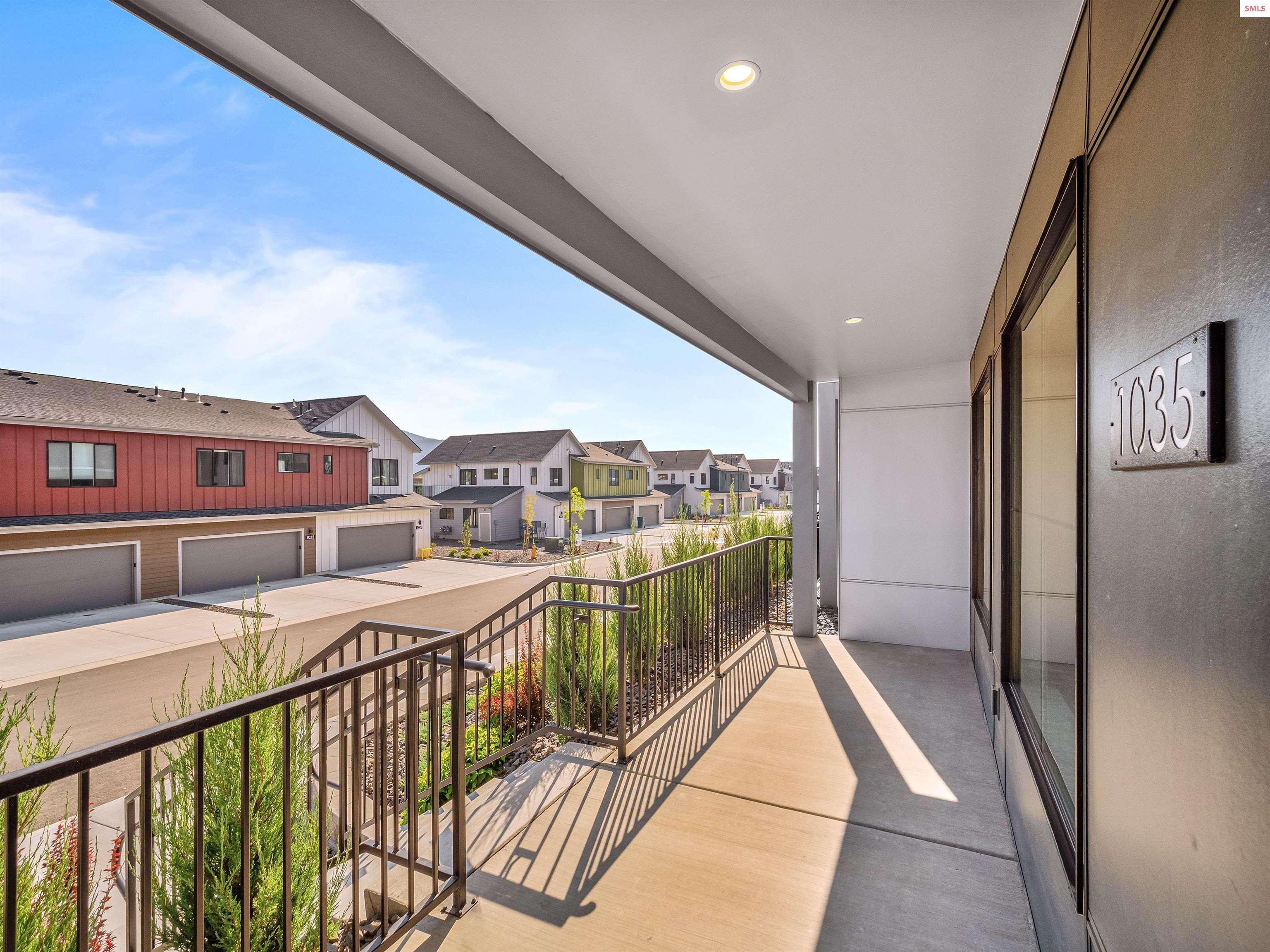 Property Photo:  1035 E Railroad Avenue  ID 83854 