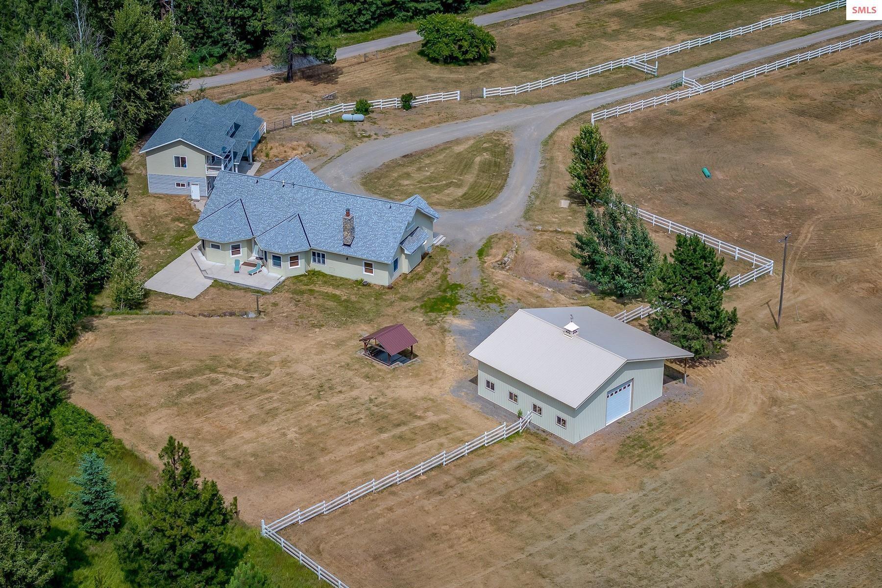 81 Key Ranch Rd  Sagle ID 83860 photo