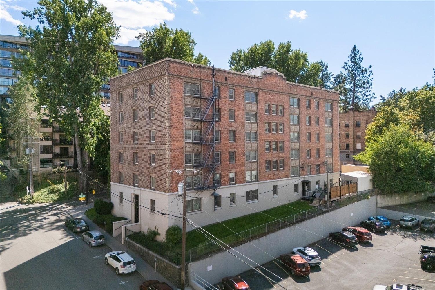 704 W 6th Ave Unit 109  Spokane WA 99204-2830 photo