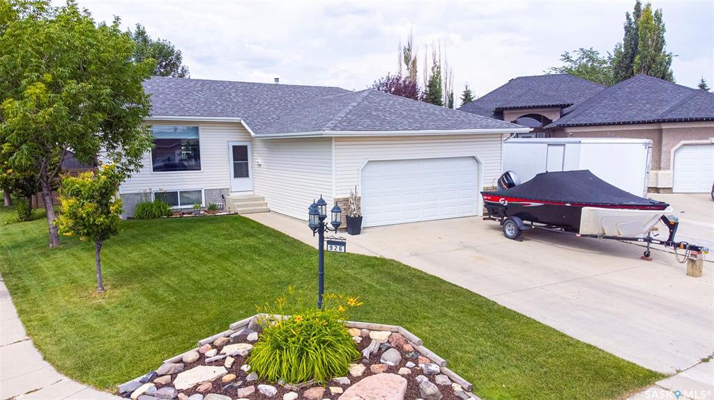 Property Photo:  926 Overholt Terrace  SK S7N 4S7 