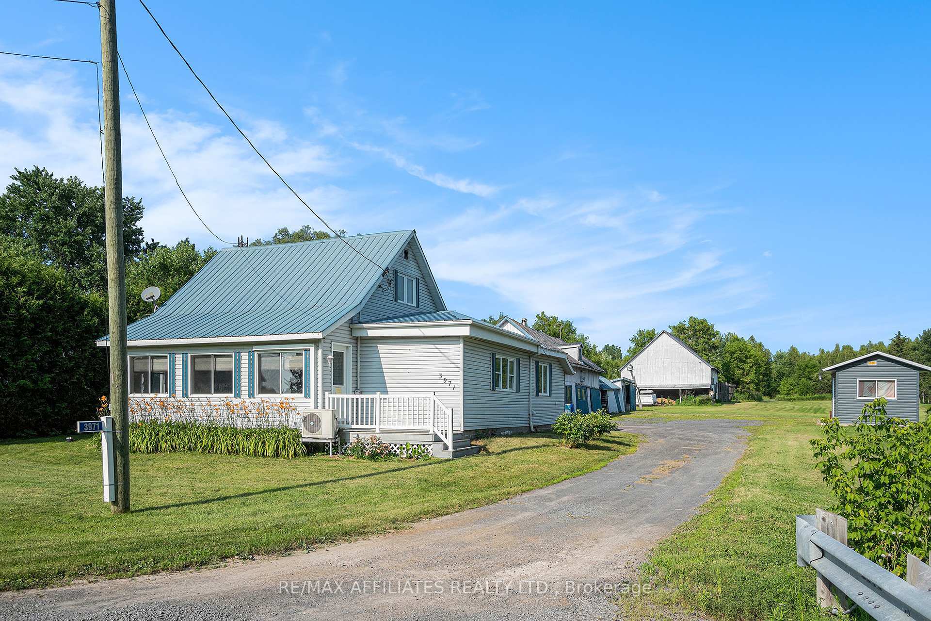 Property Photo:  3971 Champlain Street  ON K0A 1E0 