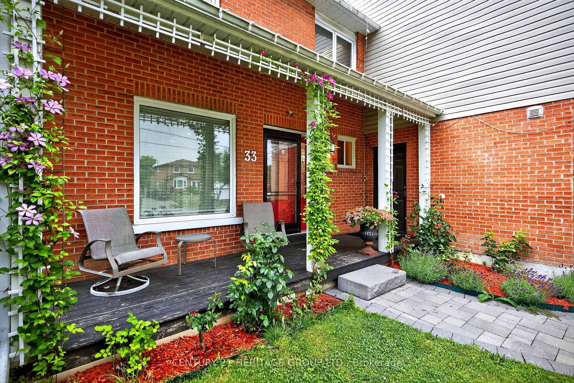 Photo de la propriété: 33 London Road ON L3Y 6A1