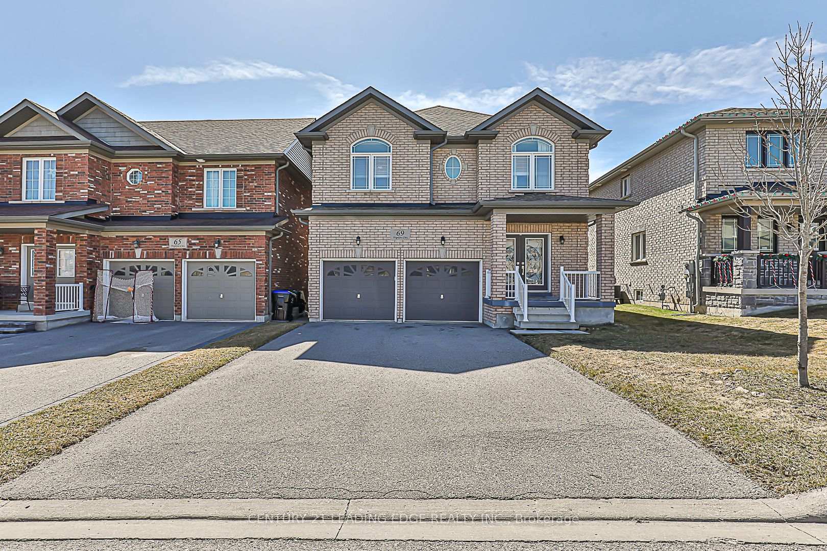 Property Photo:  69 Hopkins Crescent  ON L3Z 0R7 