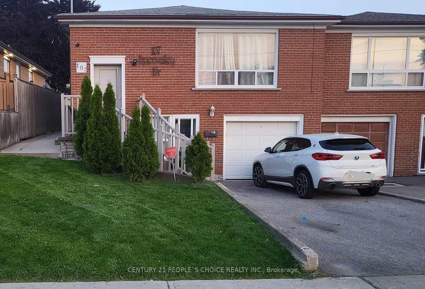 Property Photo:  107 Spenvalley Drive Bsmt  ON M3L 1Z4 