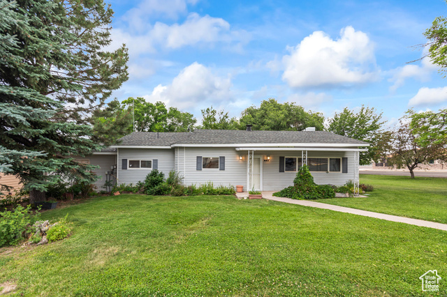 Property Photo: 20 S 200 W UT 84715