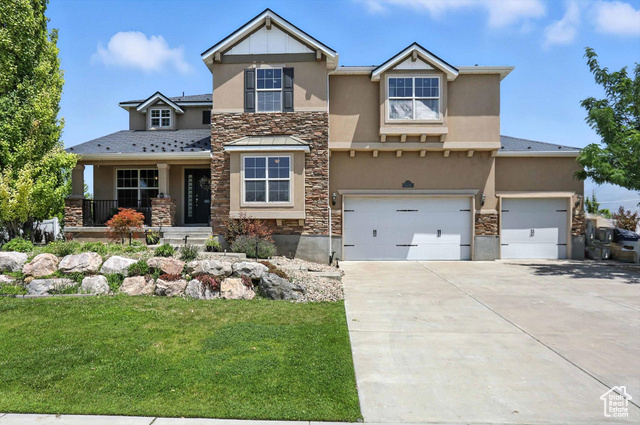 Property Photo: 220 N Havenwood Dr UT 84037