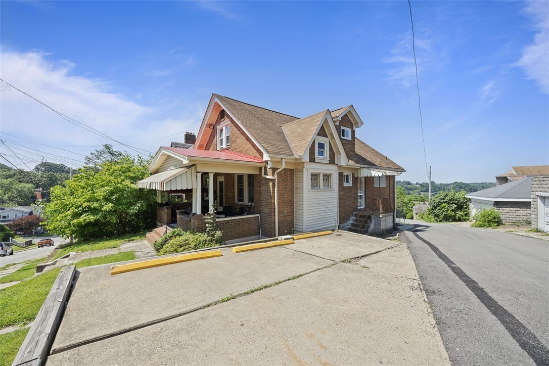 Property Photo:  3224 Bookman Avenue  PA 15227 