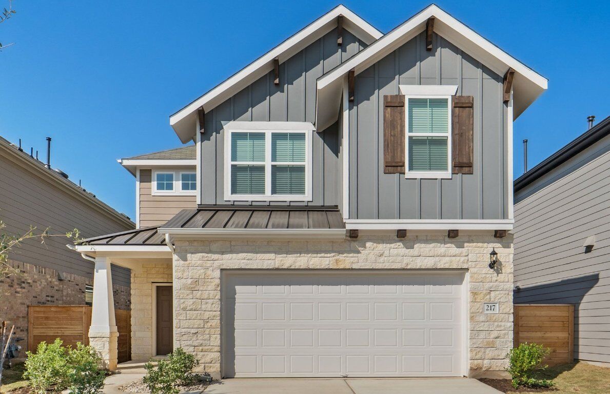 Property Photo: 217 Regatta Trail TX 78641