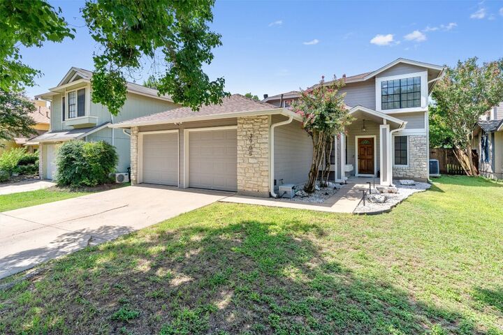Property Photo:  3905 Danli Lane  TX 78749 