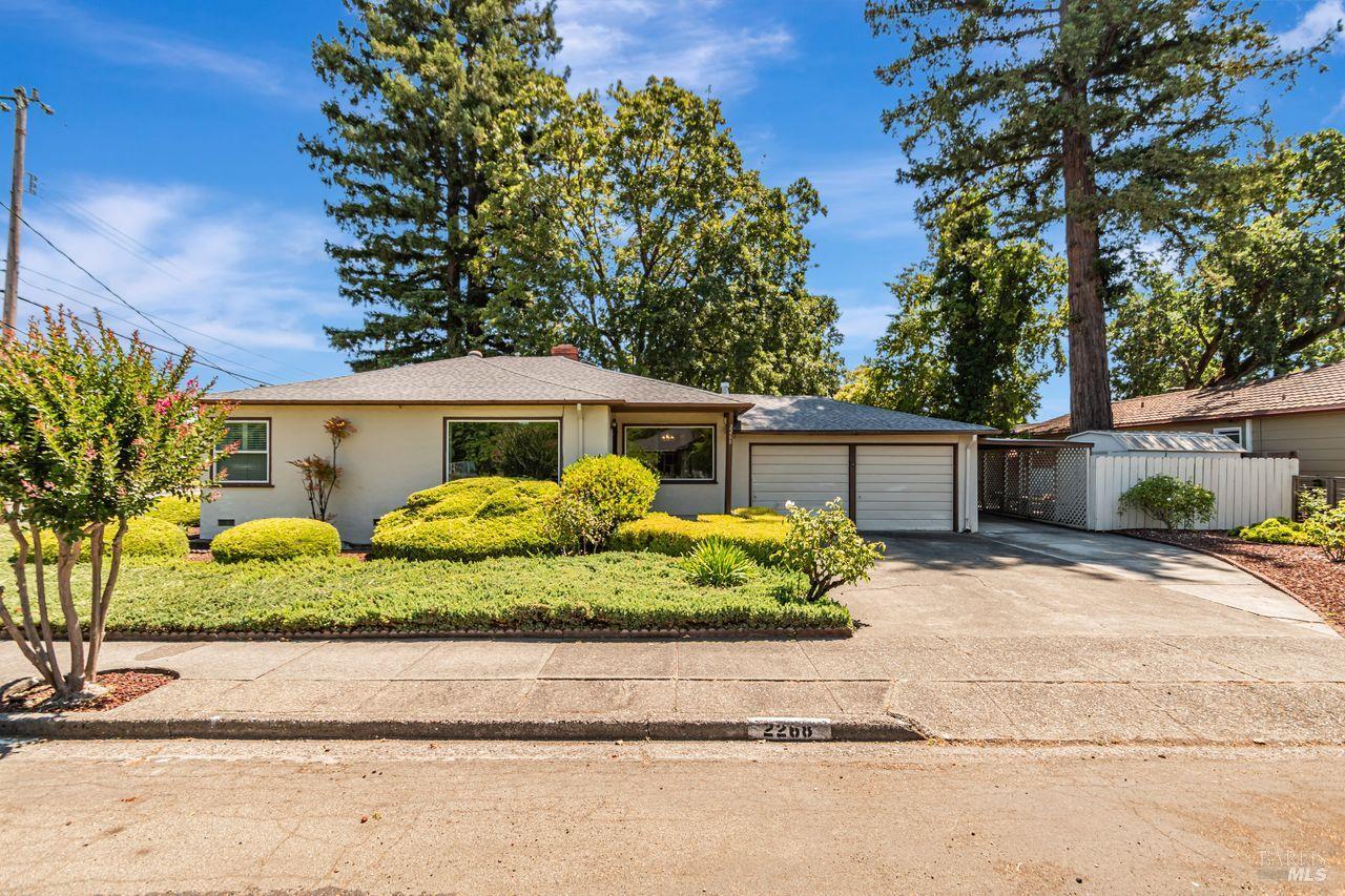 Property Photo: 2268 Meyers Drive CA 95403