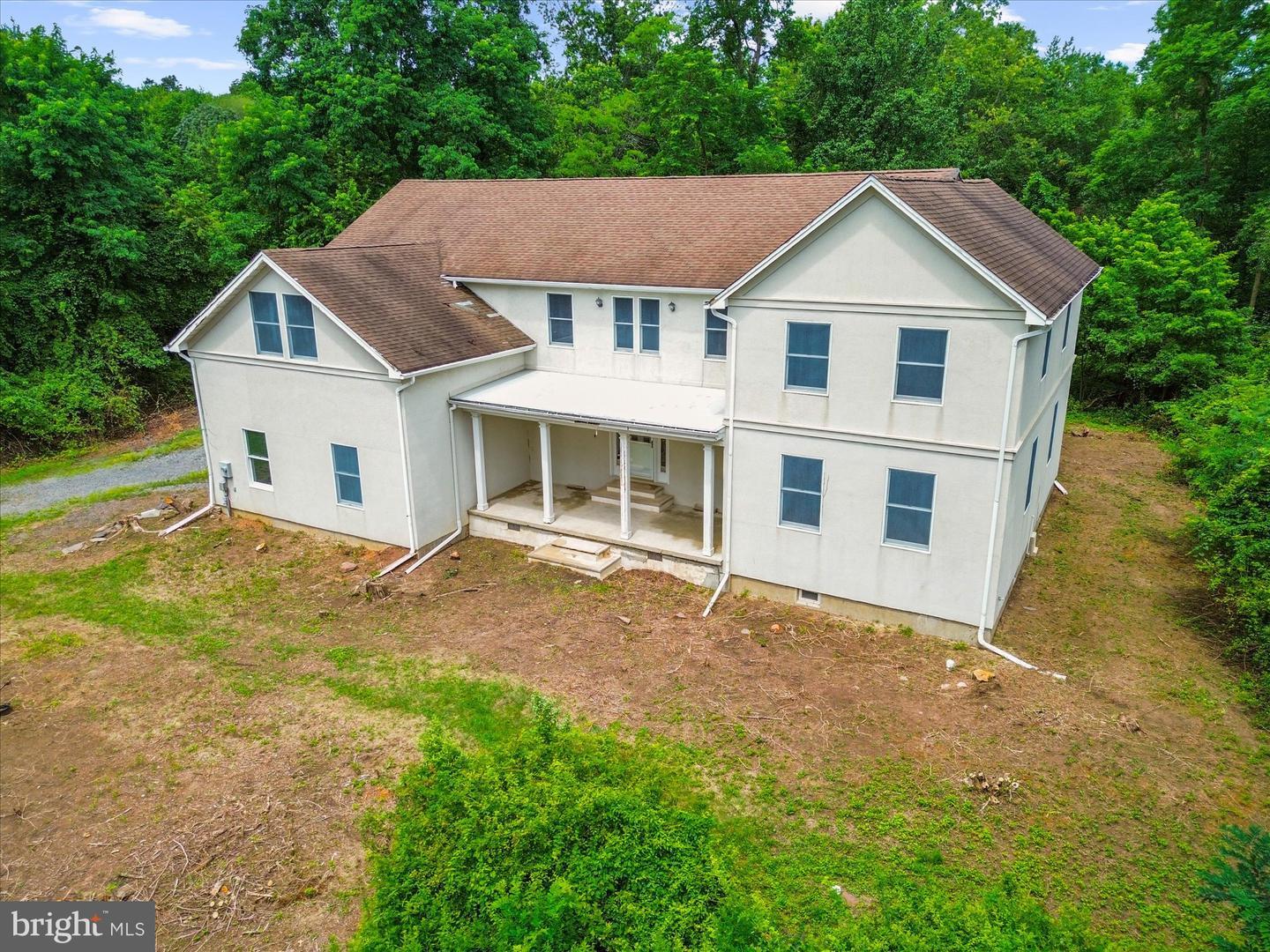 Property Photo: 402 Lambertvl Hopewell NJ 08530