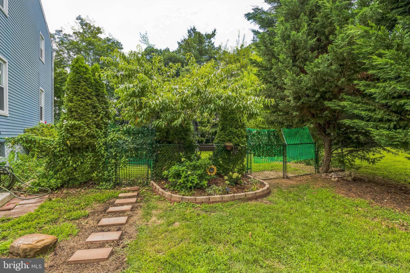 Property Photo: 2112 Magnolia Court NJ 08077