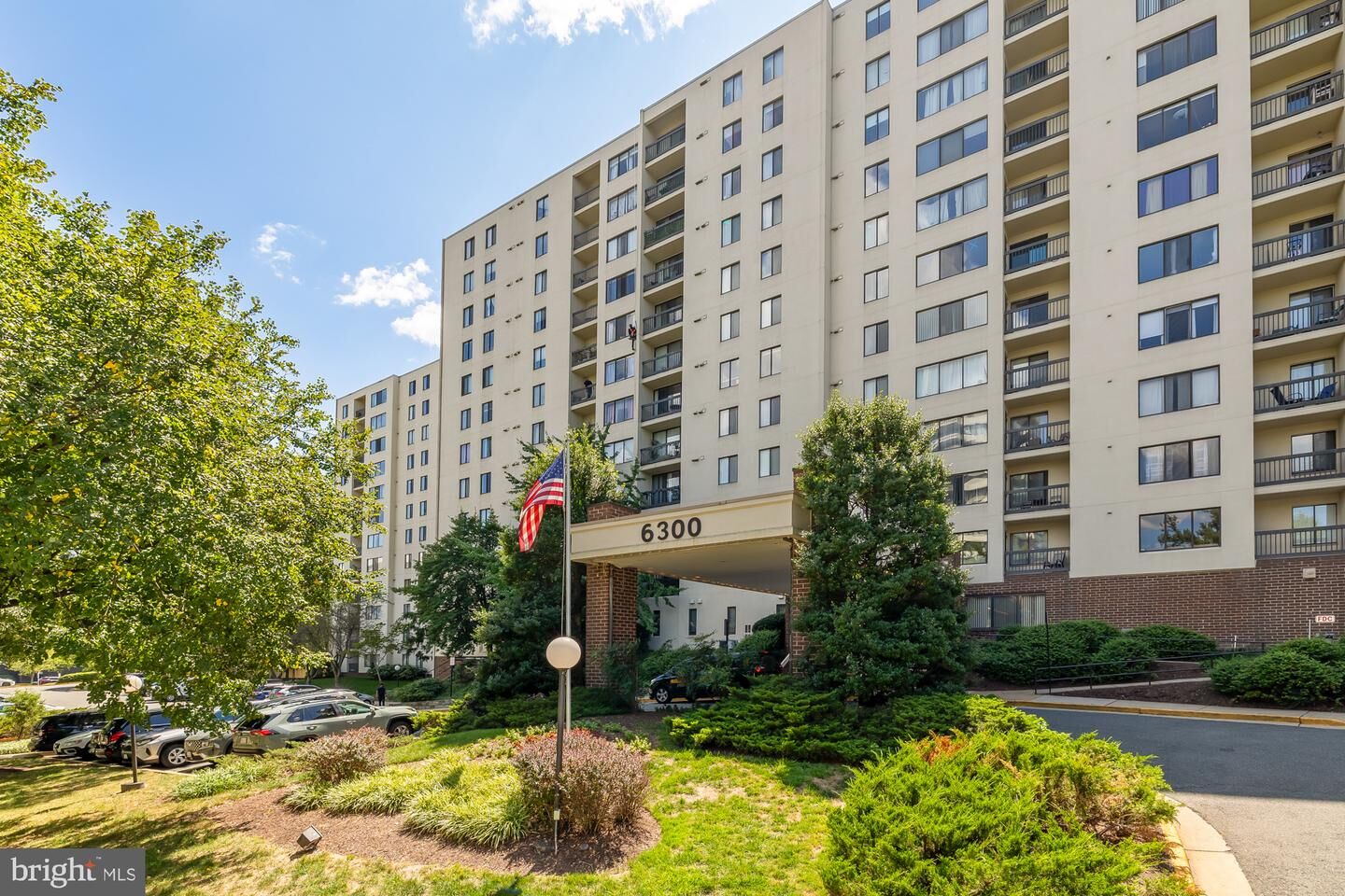 Property Photo: 6300 Stevenson Avenue 503 VA 22304