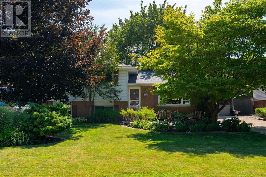 Property Photo: 508 Belmont Avenue ON N0N 1G0