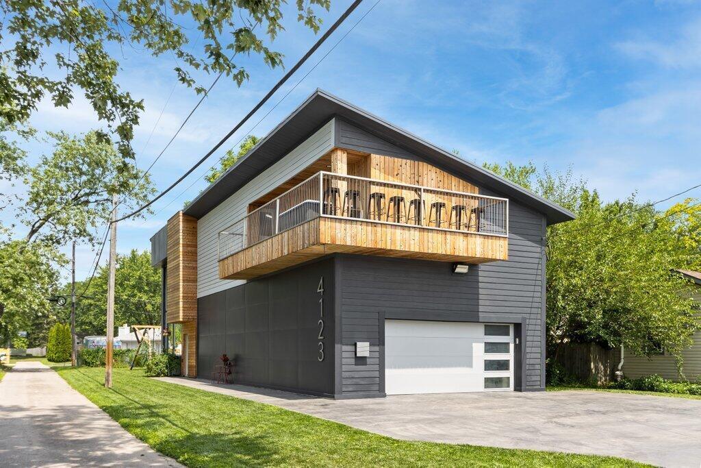Property Photo: 4123 Wayne Street OH 43026