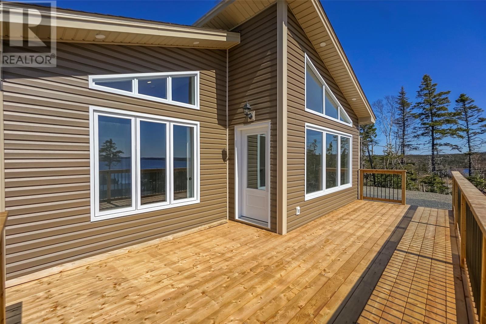 Property Photo: 4 Lakeside West Drive NL A0B 1R0