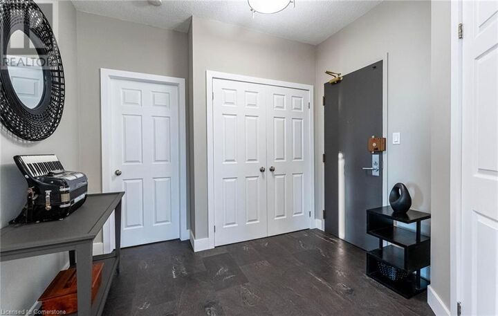 Property Photo: 67 Caroline Street South 1703 ON L8P 3K6