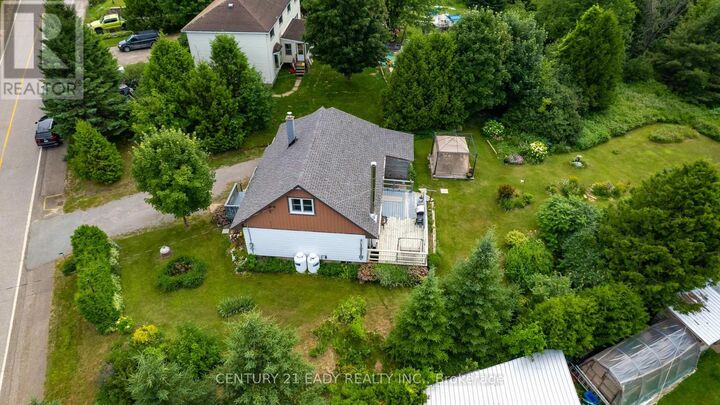 Property Photo:  19 Algonquin Road  ON K0J 1W0 