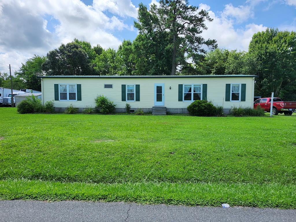 Property Photo: 25146 Guilford Rd VA 23308