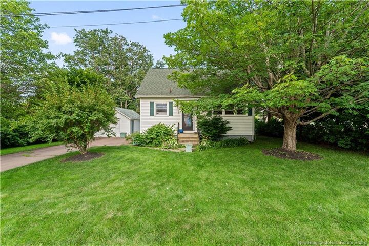 Property Photo:  230 McClelan Avenue  NB E1B 1X4 