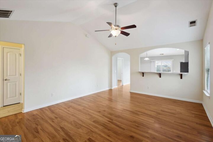 Property Photo:  21 Millwood Lake Drive  GA 31407 