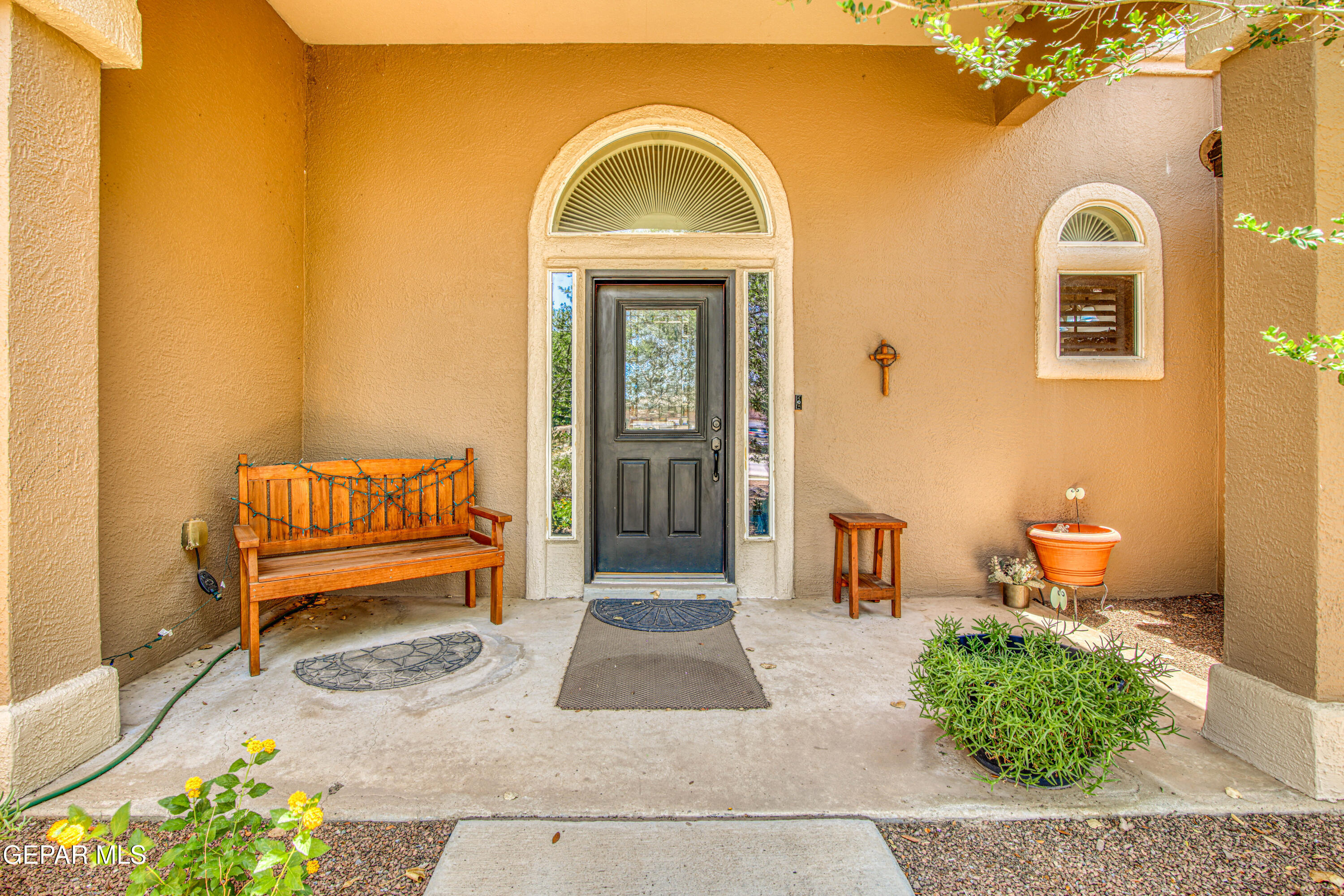Property Photo:  5800 Angel Street  TX 79932 