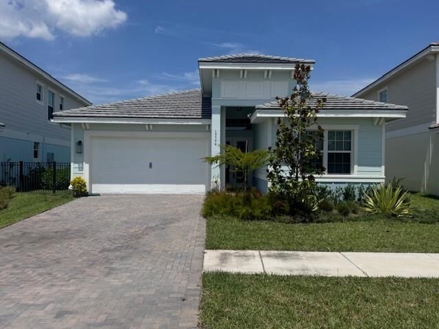 Property Photo:  19594 Broad Shore Walk  FL 33470 