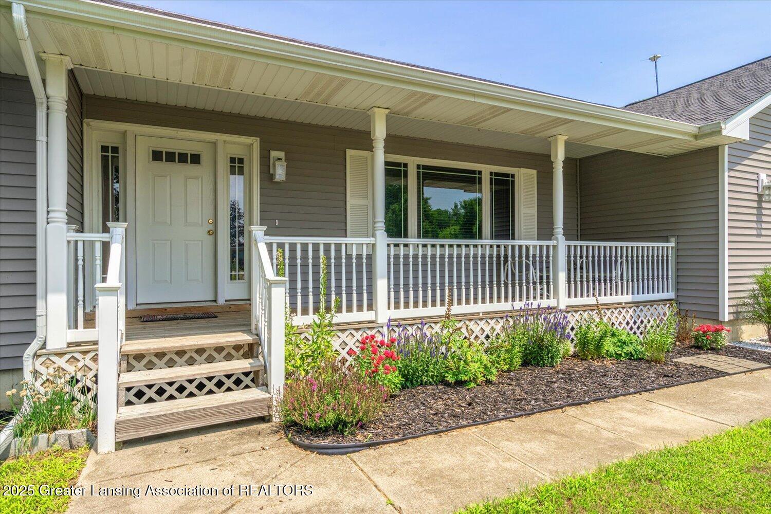 Property Photo: 10788 N Clinton Trail MI 48890