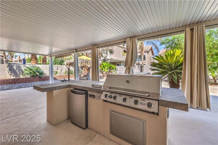 Property Photo: 2113 Cedar Hills Street NV 89128