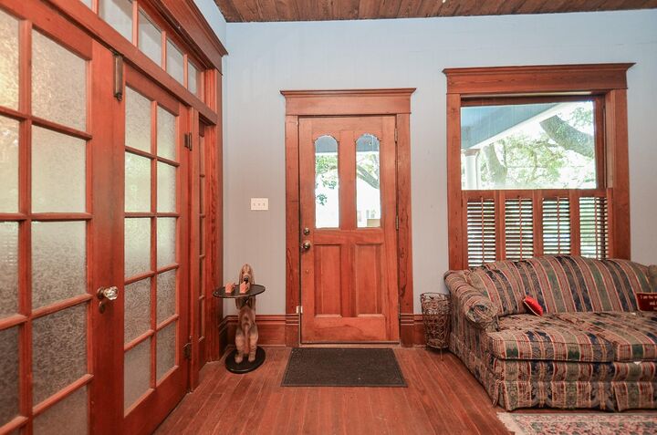 Property Photo:  806 Austin Street  TX 77469 