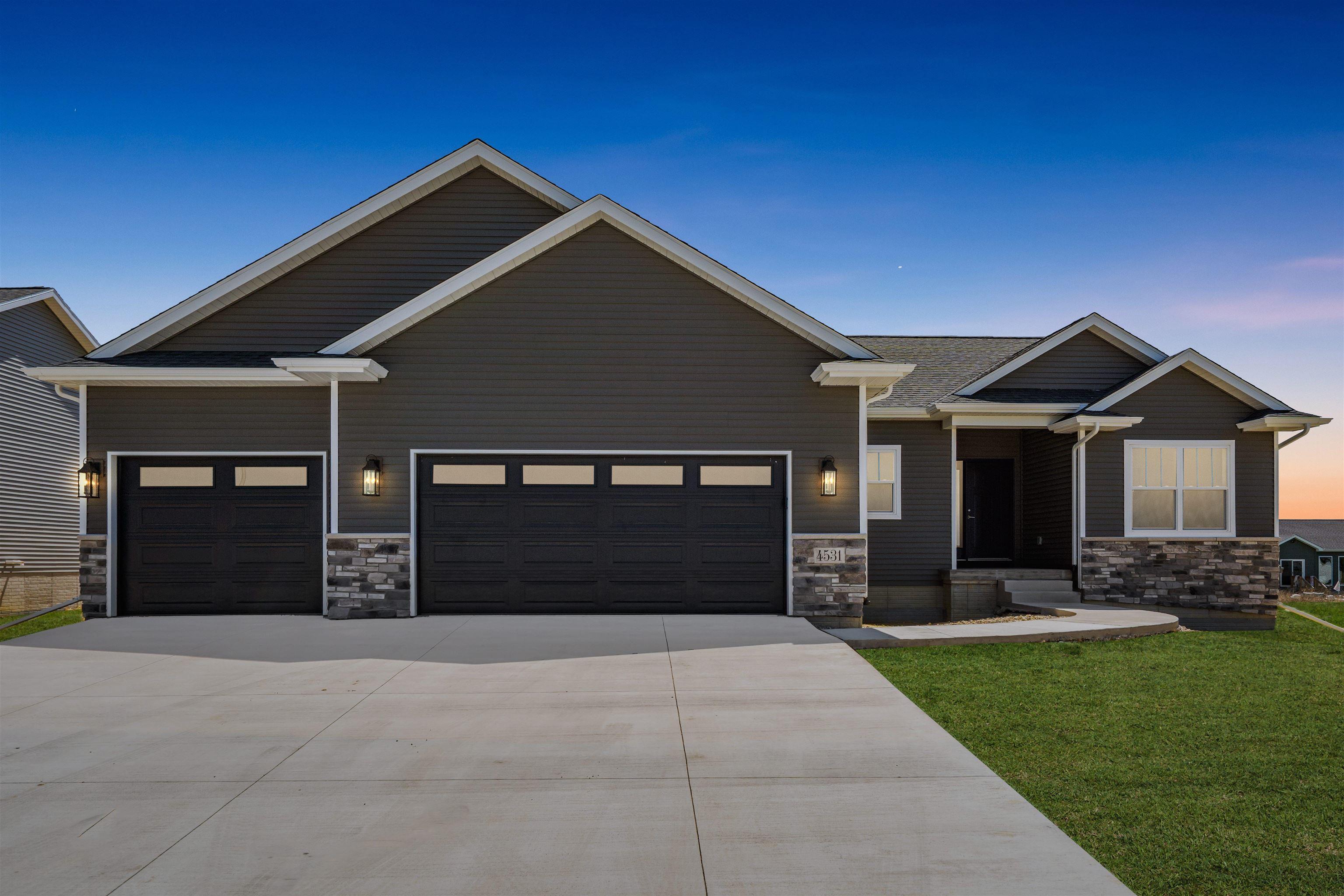 4534 Sonoma Drive  Cedar Falls IA 50613 photo