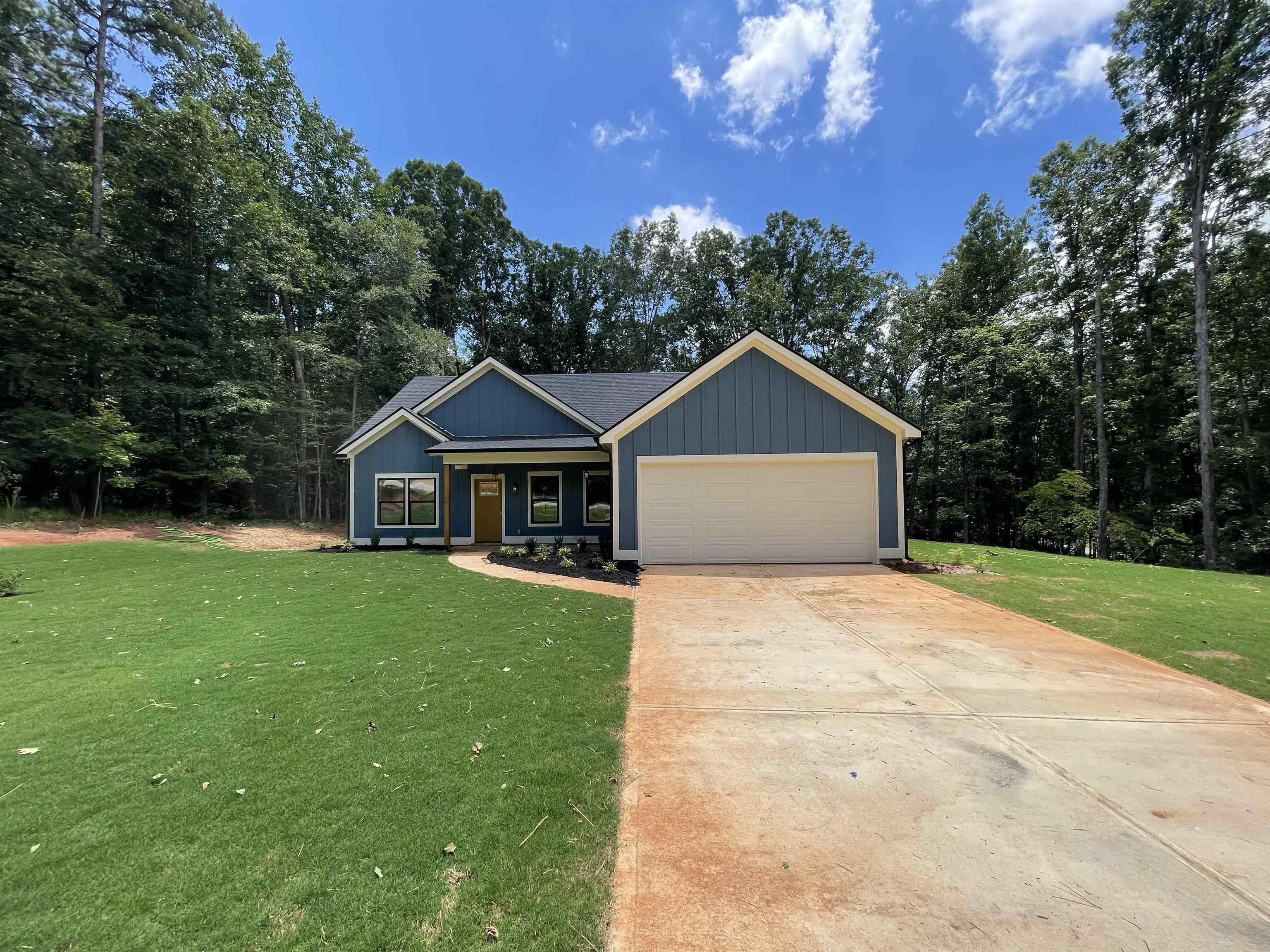 Property Photo: 1290 Caboose Court GA 30642