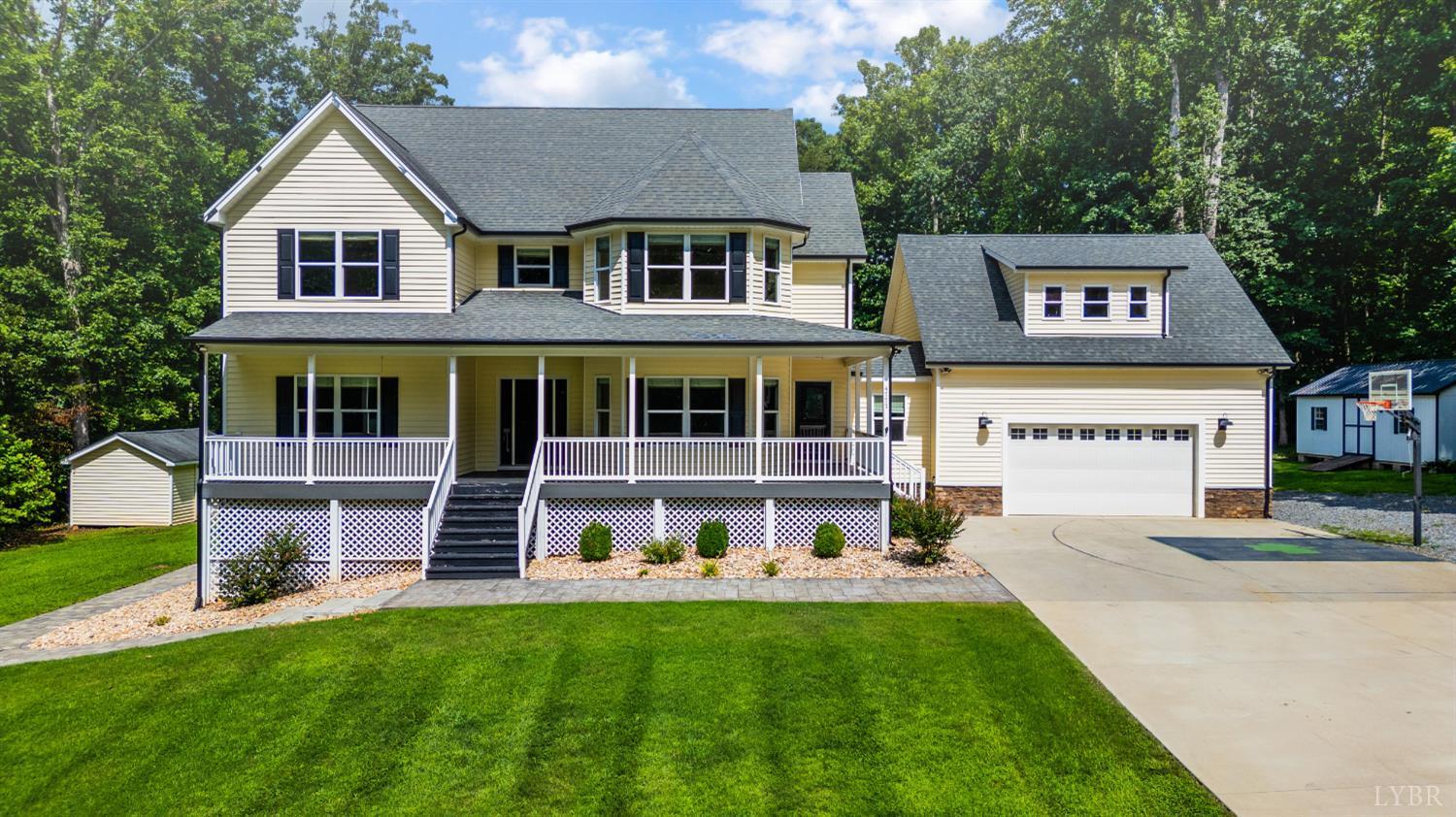 Property Photo: 4777 Thomas Jefferson Road VA 24551
