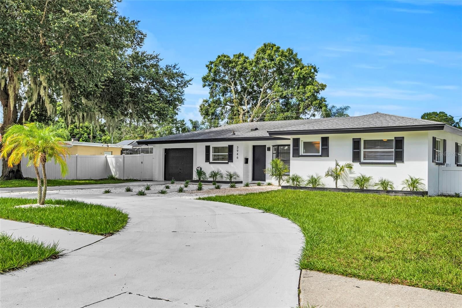 Property Photo: 3946 Prudence Drive FL 34235