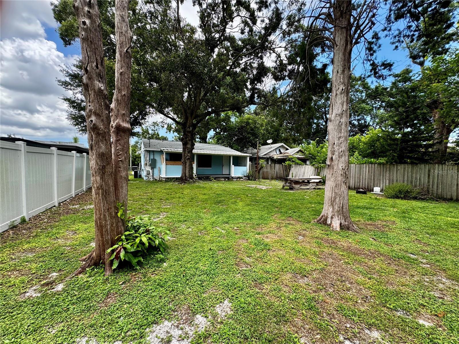 Property Photo:  3740 56th Avenue N  FL 33714 