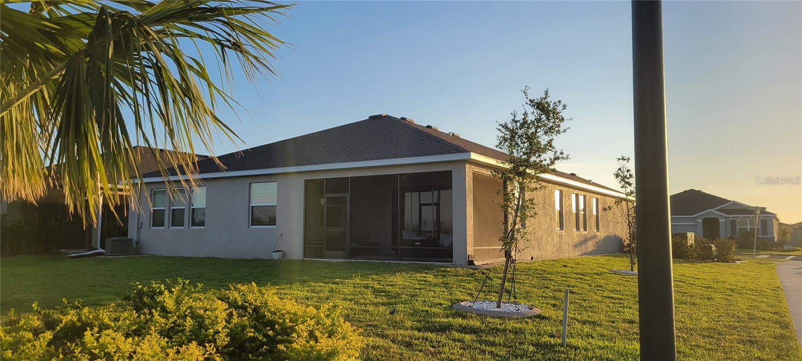 Property Photo:  5384 Grove Mill Loop  FL 34211 