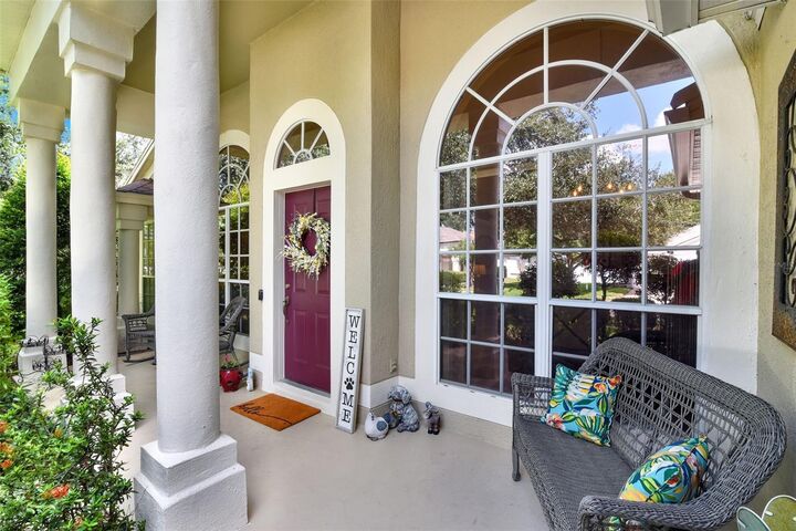 Property Photo: 813 Winder Oaks Drive FL 34734